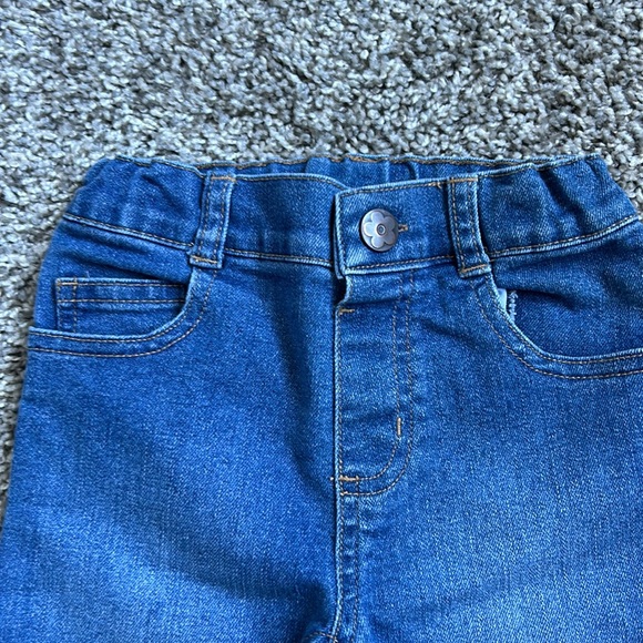Garanimals toddler girl jeans size 4T with adjustable waist and snap closure - Picture 2 of 7